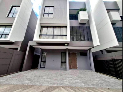 เช่าบ้านเดี่ยว ลาดพร้าว 101 : WS8130 🔥🏡 บ้านเดี่ยวมือ 1 หลังใหม่ ให้เช่า | ใกล้ MRT ลาดพร้าว 101 เพียง 60,000 บาท/เดือน