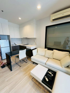 Condo 1 BR. Project Urbano Absolute Sathorn-taksin