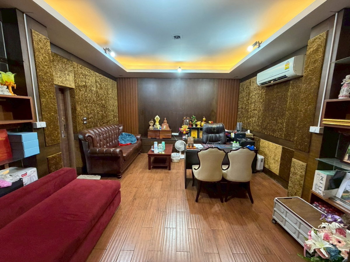 รูป 📌ขาย บ้านเดี่ยว Thanapirom ธนาภิรมย์ โลตัส-ศรีนครินทร์ ทำเลดี ได้ความสงบ เดินทางสะดวก เข้าเมืองพระราม 3 ง่าย ✅ใกล้ทางด่วนและรถไฟฟ้า - รูปที่ 6/14