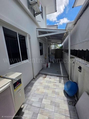 รูป บ้านแฝด ลลิลทาวน์ แลนซีโอ คริป 3 บางนา-สุวรรณภูมิ ทำเลดี บ้านสวย หลังมุม พร้อมเข้าอยู่ - รูปที่ 4/10