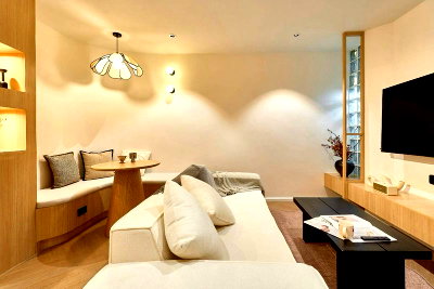 Condos for sale Hospital Kawila Chiang Mai : Penthouse Condo for Sale in a Prime Chiang Mai Location