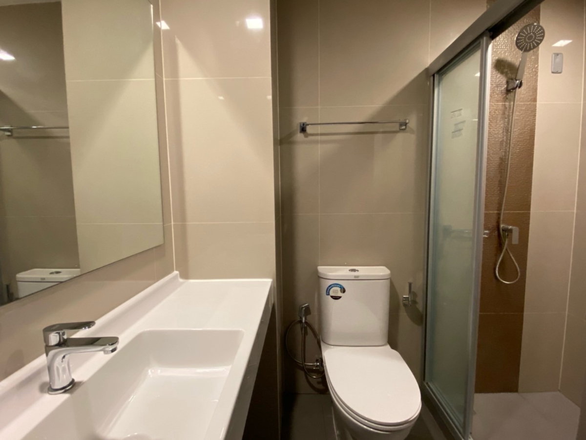 รูป 🔥 IDEO Sathorn - Wongwian Yai ห้องสวย ชั้น 12 ใกล้ BTS วงเวียนใหญ่ เพียง 18,000 บาท/เดือน พร้อมเข้าอยู่! 🚆🏙️ - รูปที่ 14/14
