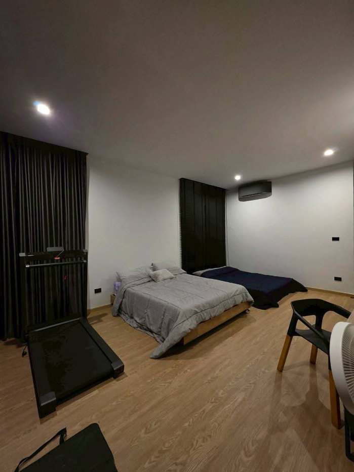 รูป บ้านเดี่ยว 3 ห้องนอน ให้เช่า ใกล้โรงเรียนนานาชาติ mill hill เฟอร์นิเจอร์ และเครื่องใช้ไฟฟ้าครบ (R1373) T.0946511456 - รูปที่ 11/14