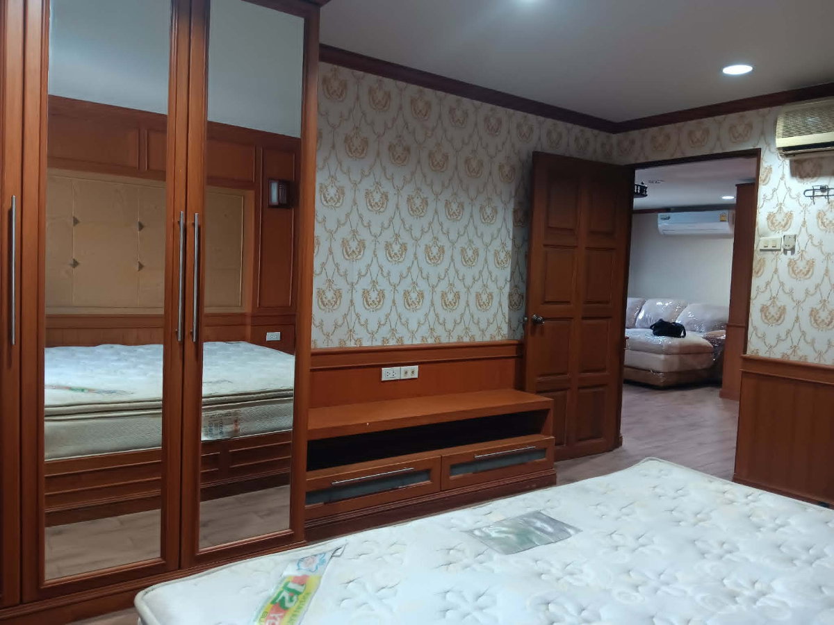 รูป #ให้เช่า คอนโด ศรีวรา แมนชั่น2 รัชดา7 -2 ห้องนอน 2 ห้องน้ำ ชั้น 12 ขนาด 80 ตร.ม เฟอร์นิเจอร์ครบ  ราคาเช่า 22,000 บา - รูปที่ 6/15
