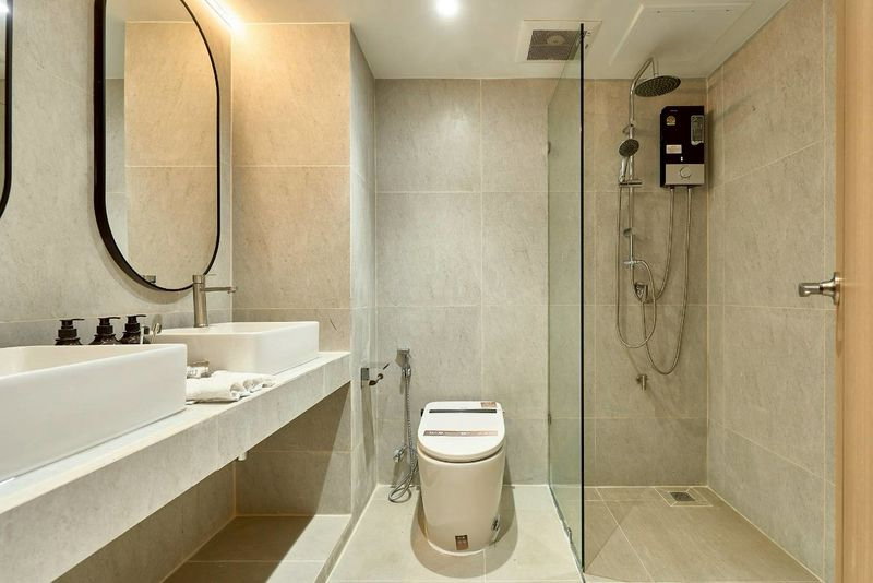 picture Penthouse Condo for Sale in a Prime Chiang Mai Location - 8/19