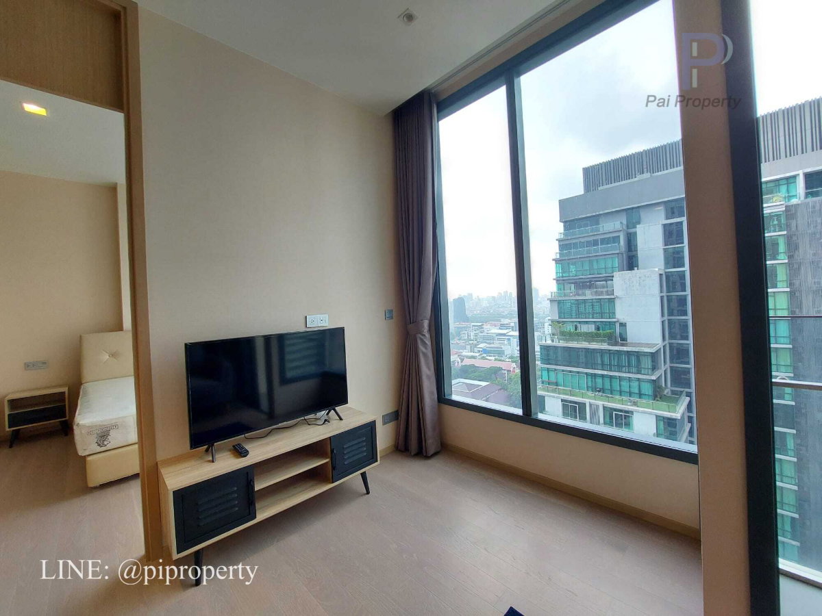 รูป คอนโดหรูทำเลทองในอโศกให้เช่า 1 ห้องนอน 1 ห้องน้ำ พร้อมอ่างอาบน้ำ พร้อมเข้าอยู่ ทิศเหนืออากาศเย็นสบาย - รูปที่ 6/23