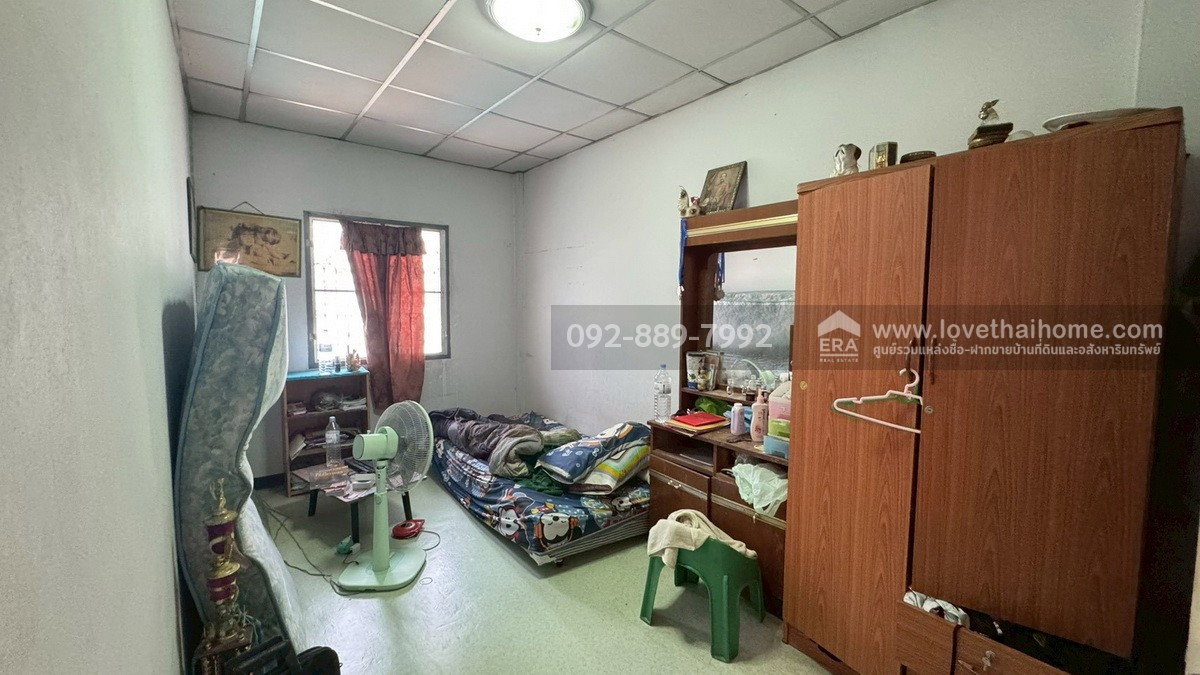 รูป ขายทาวน์เฮ้าส์ 2 ชั้น หมู่บ้านกานดา กม.23 พระราม2-นาดี พื้นที่ 20 ตรว. ราคาถูกที่สุดในโครงการนี้แล้ว ขายเพียง 1.4 ล้านบาท ใกล้เซ็นทรัล มหาชัย - รูปที่ 7/9