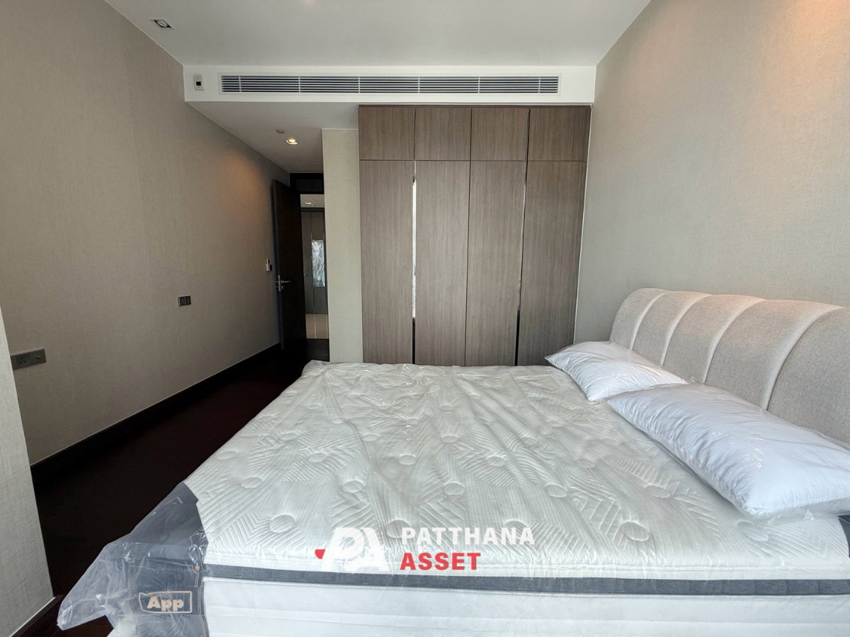 รูป Exclusive Deal! Spacious 2 Bedroom Condo at Q1 Sukhumvit - รูปที่ 8/12