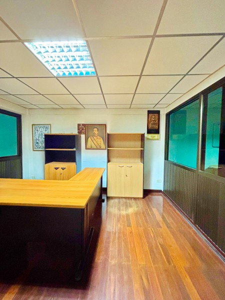รูป MRTแยกไฟฉาย 300 ม. พื้นที่สำนักงานให้เช่า 2 ชั้น  รพ.วิชัยเวช แยกไฟฉาย 400 ม. ขนาด 12 ตร.ว. 70 ตร.ม. - รูปที่ 6/8