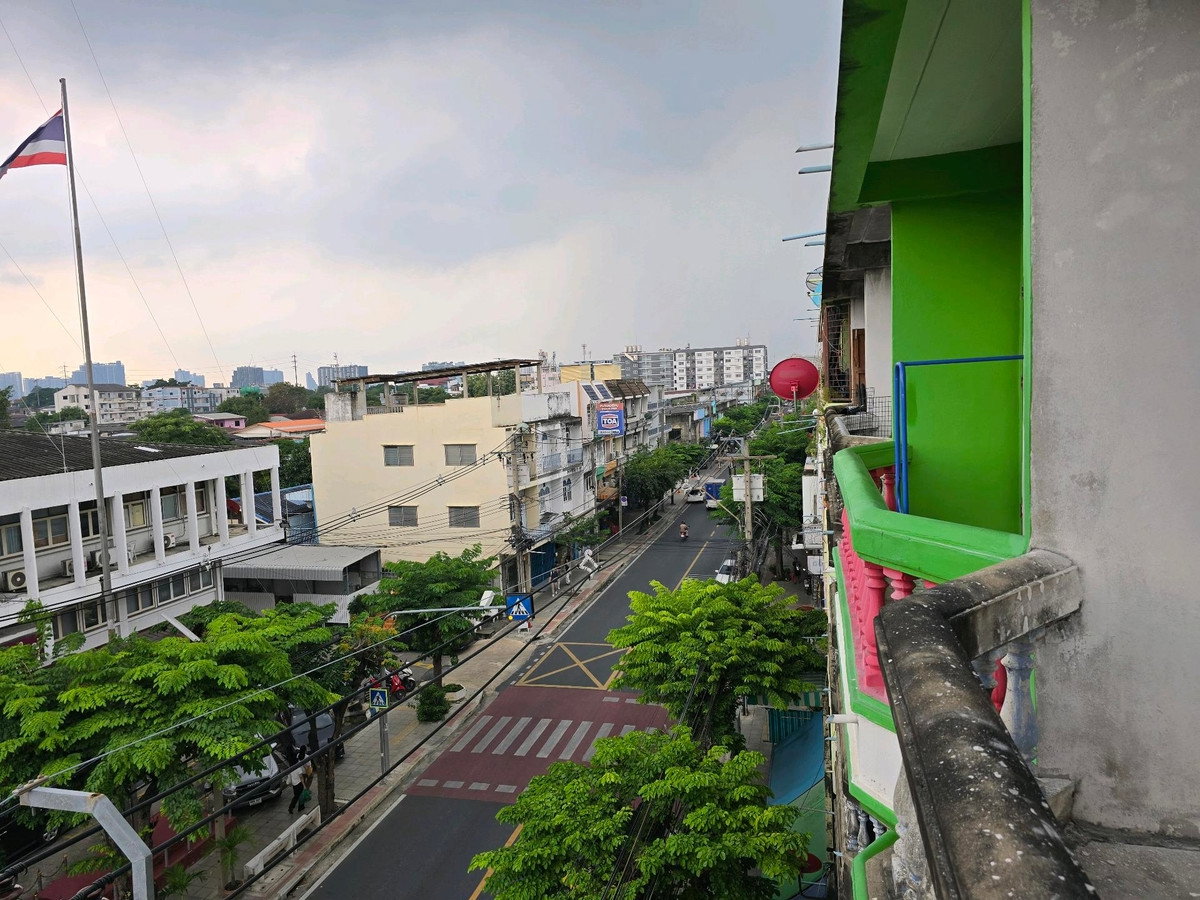 รูป ติดถนนใหญ่ เช่าตึกแถว เฉพาะ ชั้น2-5  ถนนอรุณอัมรินทร์ ใกล้วัดอรุณ ตรงข้ามโรงพัก - รูปที่ 10/12