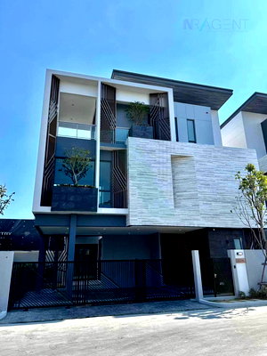 Houses for rent Suan Luang : 💰Price update!💰 For Rent 3-story House THE GENTRY PHATTHANAKAN 2 4 bedroom 5 bathroom