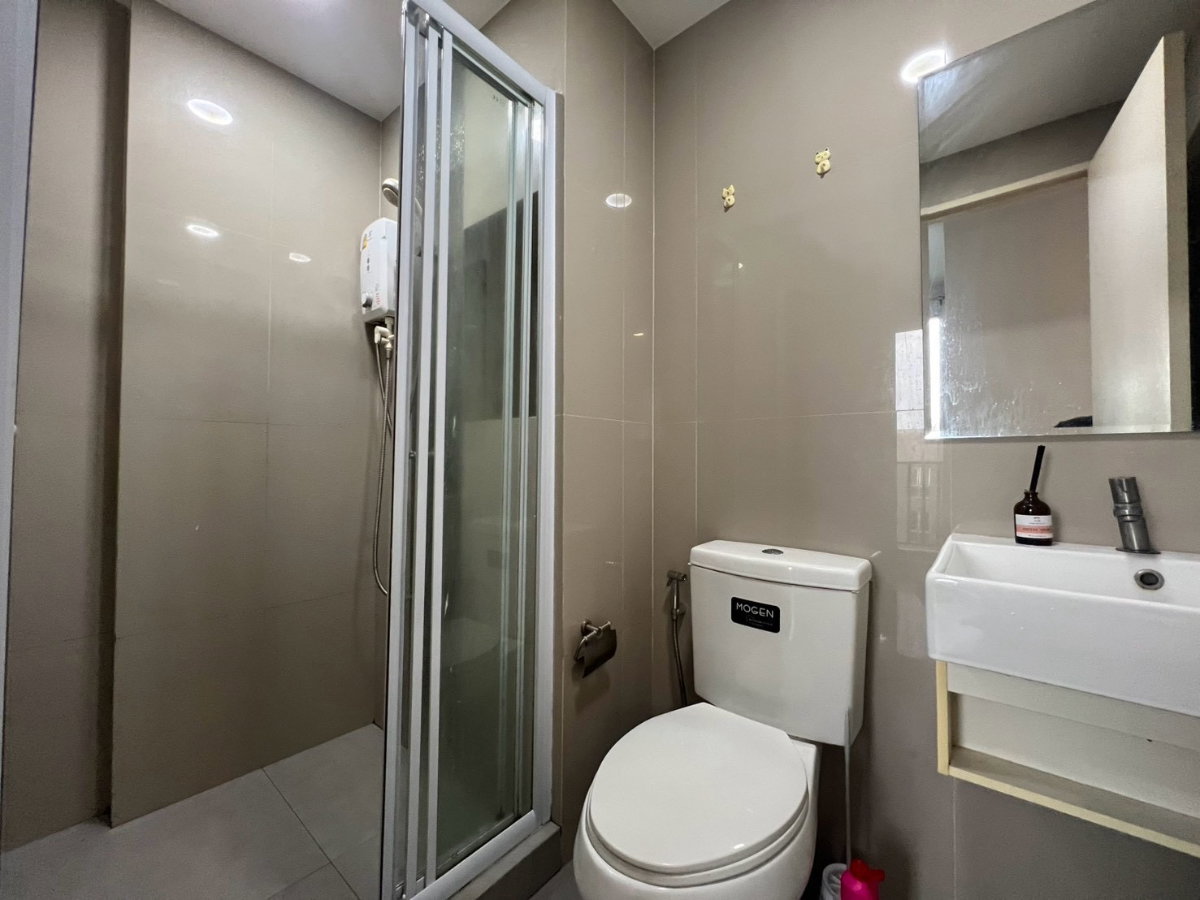 picture 🏙️for rent Pool view 🏡Happy condo Donmueang the terminal 📲Tel./LINE : 099-289-1569  - 7/8