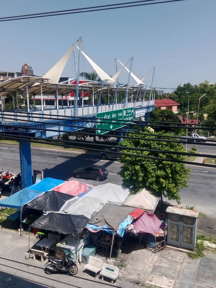 รูป ขายตึกแถวอาคารพาณิชย์ 17.6 ตรวา 4.5 ชั้นติดถนนสุขุมวิทใหญ่หน้าสุขุมวิทซอย 1 ชลบุรี ก่อนเลี้ยวถนนลงหาดบางแสน(กาแลคซี่) มีที่จอดรถเพิ่ม ราคา 3.89 ล้าน - รูปที่ 20/43