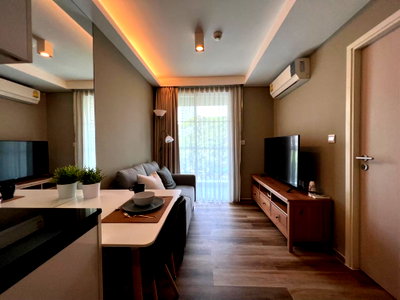 Condos for rent : 🏙️🐾 **Condo for Rent | Phrom Phong | Pet-Friendly 🐶🐱 | Fully Furnished & Ready to Move In** ✨