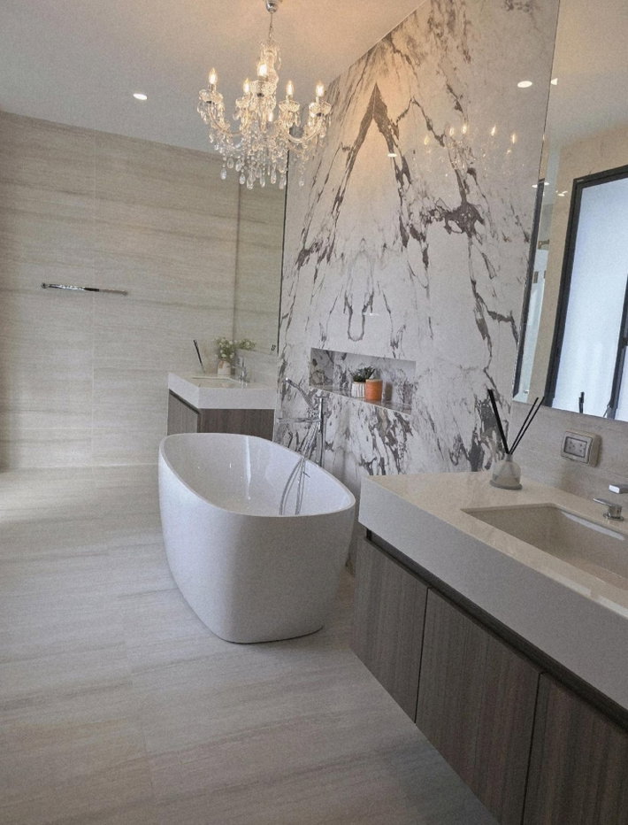 รูป ให้เช่าบ้านเดี่ยวสไตล์ Private Pool Villa 3 ชั้น ระดับ Super Luxury - รูปที่ 12/18
