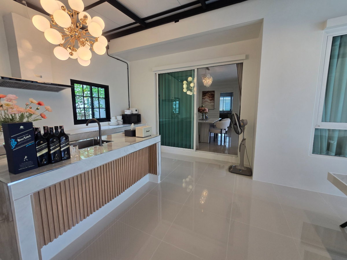 รูป Habitia Motif ฮาบิเทีย โมทิฟ บ้านเดี่ยวหลังใหญ่ กว้างมาก แต่งใหม่ มีบ่อปลาคราฟท์ เฟอร์นิเจอร์สวยพร้อมอยู่ - รูปที่ 22/59