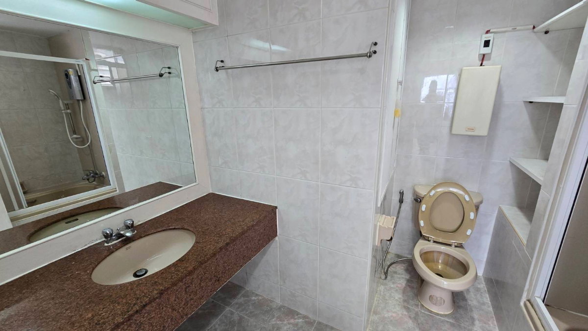 picture Tai Ping Towers condo Sukhumvit 63 - 6/14