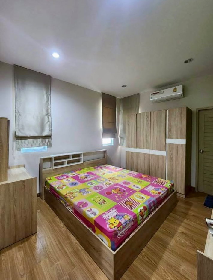รูป ให้เช่าบ้านเดี่ยว / โฮมออฟฟิศ 3 ชั้น ใกล้ MRT คู้บอน บ้านพรีเมียม 360 ตร.ม. พร้อม EV Charger เพียง 500 เมตรจาก MRT คู้บอน - รูปที่ 25/41