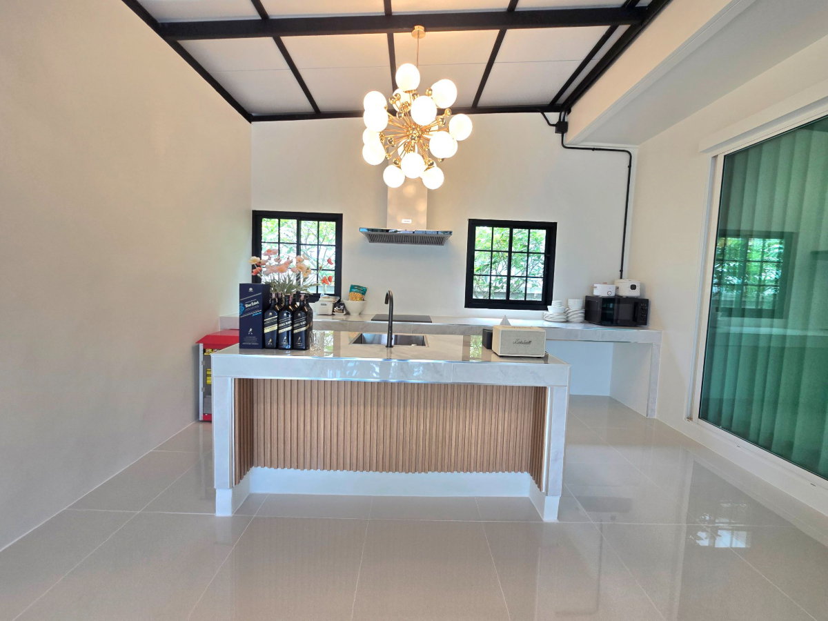 รูป Habitia Motif ฮาบิเทีย โมทิฟ บ้านเดี่ยวหลังใหญ่ กว้างมาก แต่งใหม่ มีบ่อปลาคราฟท์ เฟอร์นิเจอร์สวยพร้อมอยู่ - รูปที่ 21/59