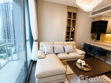 1 Bedroom Corner Unit For Sale 6609976