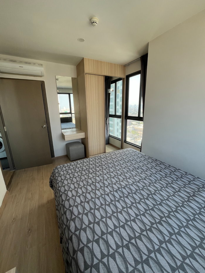 รูป ไอดีโอ โอทู | ชั้นสูง 22nd ชั้น 2BR 2BA ใน Quiet Tower C (ต่ำกว่ามูลค่าตลาด 500,000!) 4,500,000 บาท - รูปที่ 8/10