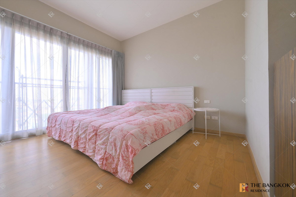 picture ðNoble Reveal Private Urban Living Near BTS Phrom Phong - 4/13