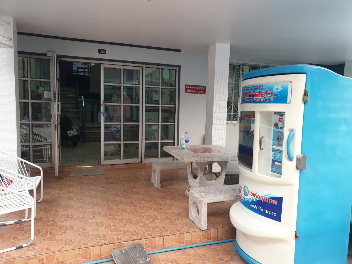 รูป แบชเล่อร์ คอนโดมิเนียม (Bachelor condominium)  - รูปที่ 14/15