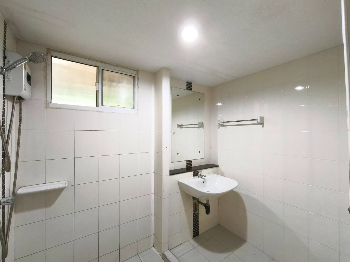 รูป ขายบ้านเดี่ยว 2 ชั้น ม. ภัสสร เพรสทีจ อ่อนนุช 3ห้องนอน 2น้ำ เชื่อมต่อ ถ.อ่อนนุช-พัฒนาการ เพียง4.69mb - รูปที่ 25/55