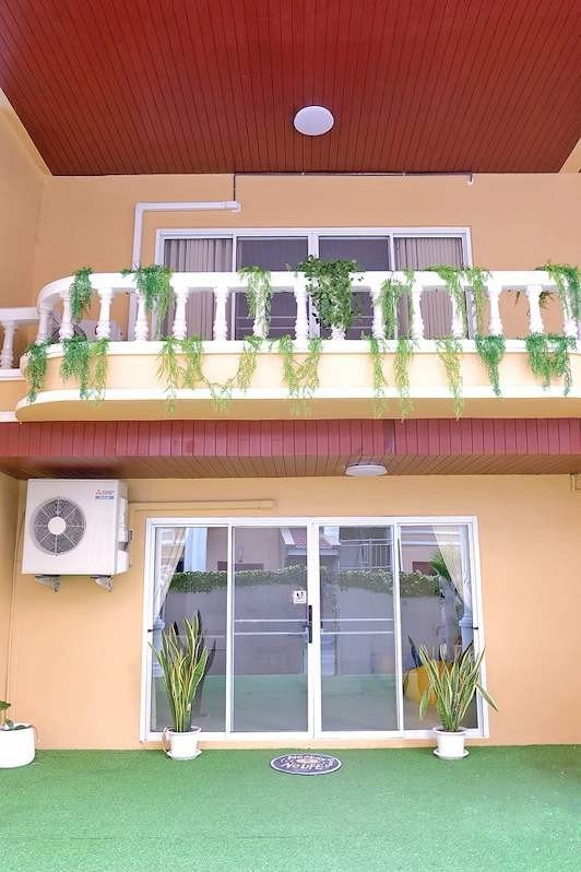 รูป LTHC15991 - Pet Friendly Townhouse for Rent Thonglor | 5-Storey with Rooftop | Near BTS Thonglor | 70K/Month | - รูปที่ 10/13