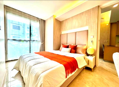 Condos for rent : For rent Via Botani Sukhumvit 47 1 BR, 35Sq【Line: Yosita828】