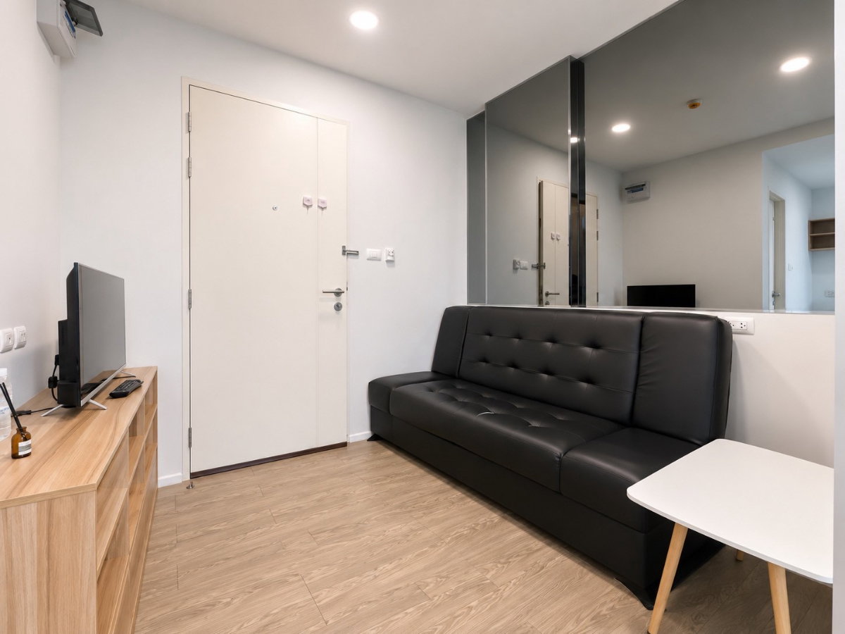 picture 🏙️for rent Pool view 🏡Happy condo Donmueang the terminal 📲Tel./LINE : 099-289-1569  - 4/8