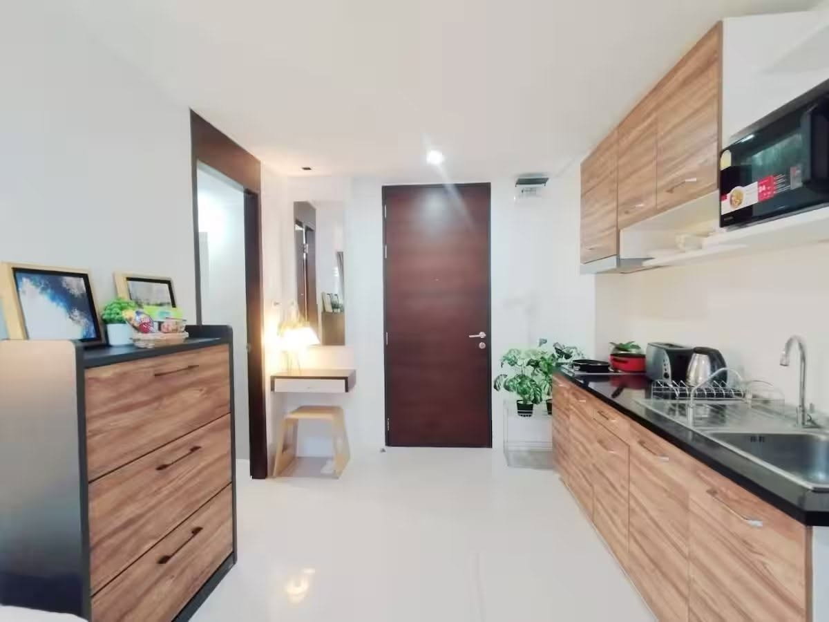 รูป ขายถูก!! J.W. Boulevard Srivara (เจ ดับบลิว บูเลอวาร์ด ศรีวรา) 29ตรม. สนใจแอดไลน์@480kttgd - รูปที่ 3/7