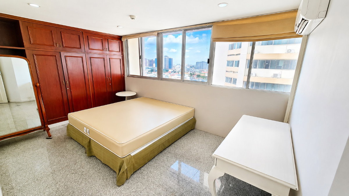 รูป ให้เช่าคอนโด Tai Ping Towers สุขุมวิท 63 ใกล้ BTS เอกมัย 4 ห้องนอน 252 ตร.ม. - รูปที่ 5/14