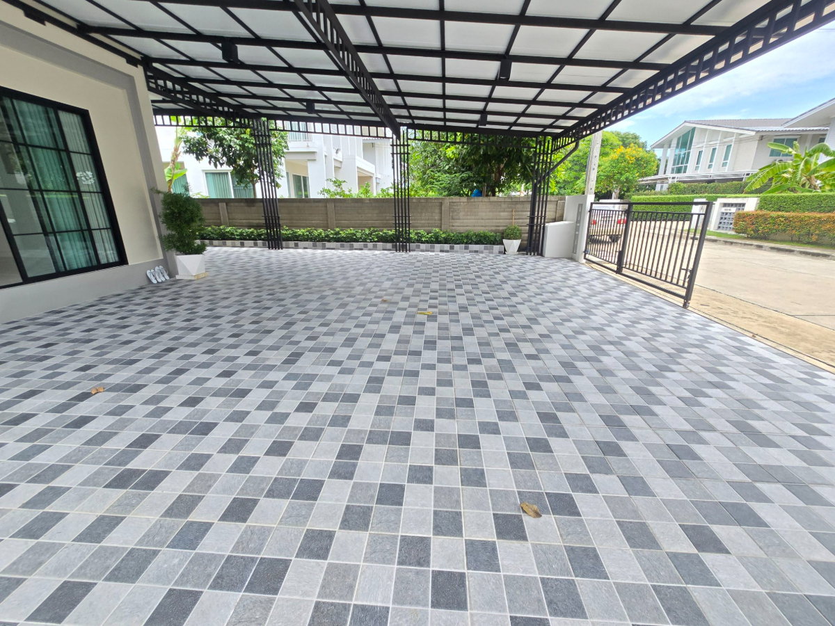 รูป Habitia Motif ฮาบิเทีย โมทิฟ บ้านเดี่ยวหลังใหญ่ กว้างมาก แต่งใหม่ มีบ่อปลาคราฟท์ เฟอร์นิเจอร์สวยพร้อมอยู่ - รูปที่ 8/59