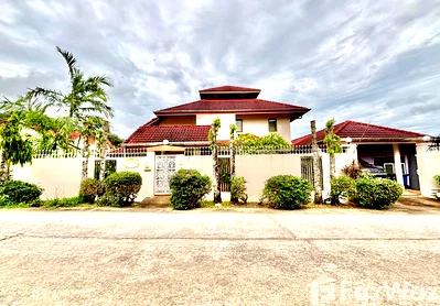 บ้านเดี่ยว เมืองภูเก็ต ภูเก็ต : ขาย บ้านเดี่ยว 3 ห้องนอน ใน รัษฎา, ภูเก็ต 6609237
