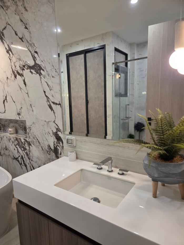 รูป ให้เช่าบ้านเดี่ยวสไตล์ Private Pool Villa 3 ชั้น ระดับ Super Luxury - รูปที่ 11/18