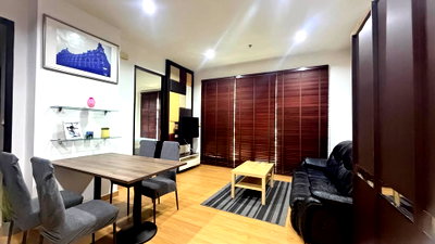 Condos for rent : For Rent Condo Baan Klang Krung Siam-Pathumwan Newly Renovated