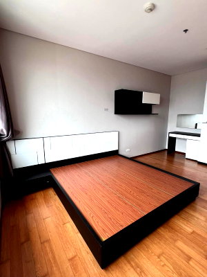 เช่าคอนโด รร.นานาชาติโชรส์เบอรี่  : 🏷 P-1095 | Villa Sathorn (วิลล่า สาทร) คอนโดติดรถไฟฟ้า BTS กรุงธนบุรี 20,000 บ. | Line ID: @easycondoplus | 099-229-6397