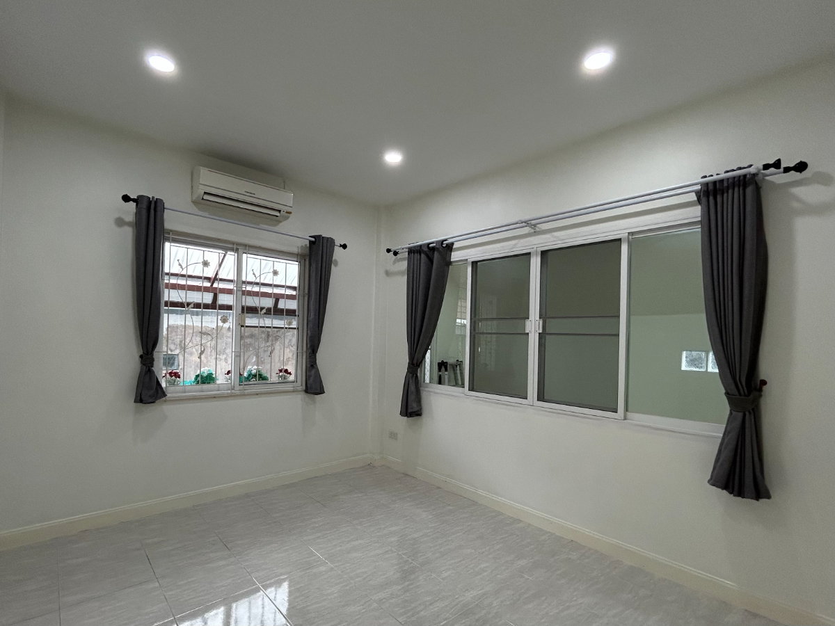 รูป ขายบ้านเดี่ยวชั้นเดียว ทำเลดี ใกล้สนามบินและวงแหวนรอบ 2 เชียงใหม่ (EN below) - รูปที่ 9/13