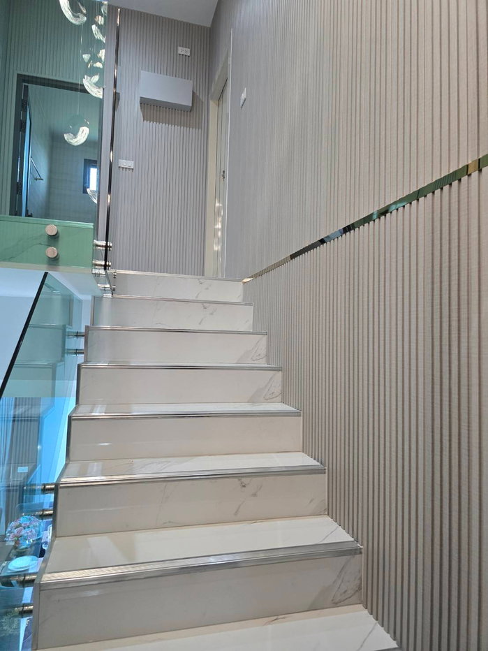 รูป ขายบ้านพร้อมสระว่ายน้ำ 2 ชั้น 3 ห้องนอน สไตล์โมเดิร์น พัทยา พร้อมเข้าอยู่ ใกล้โรงเรียนนานาชาติ Regents - รูปที่ 29/33