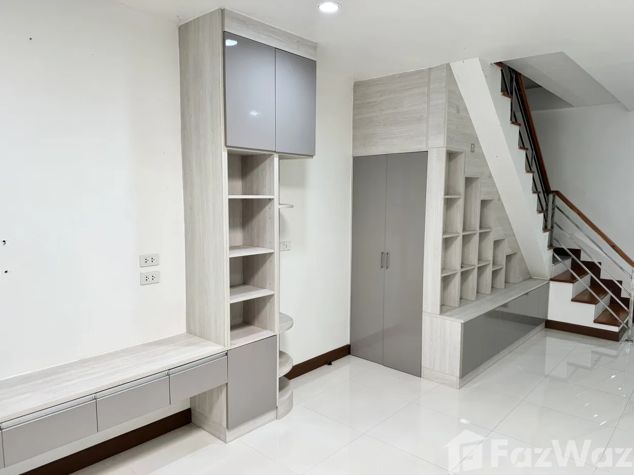 รูป ขาย ทาวน์เฮ้าส์ 4 ห้องนอน ใน บางมด, กรุงเทพมหานคร 6597341 - รูปที่ 3/12