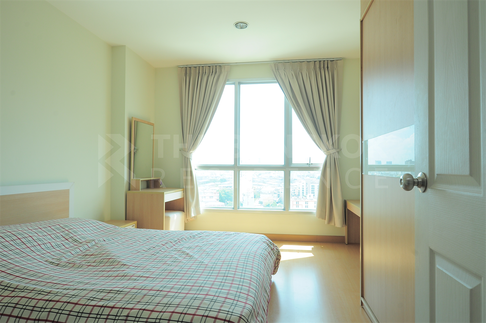 Life@Ratchada - Huaikhwang Condo in Central City at an Affordable Price near MRT Huai Khwang Station