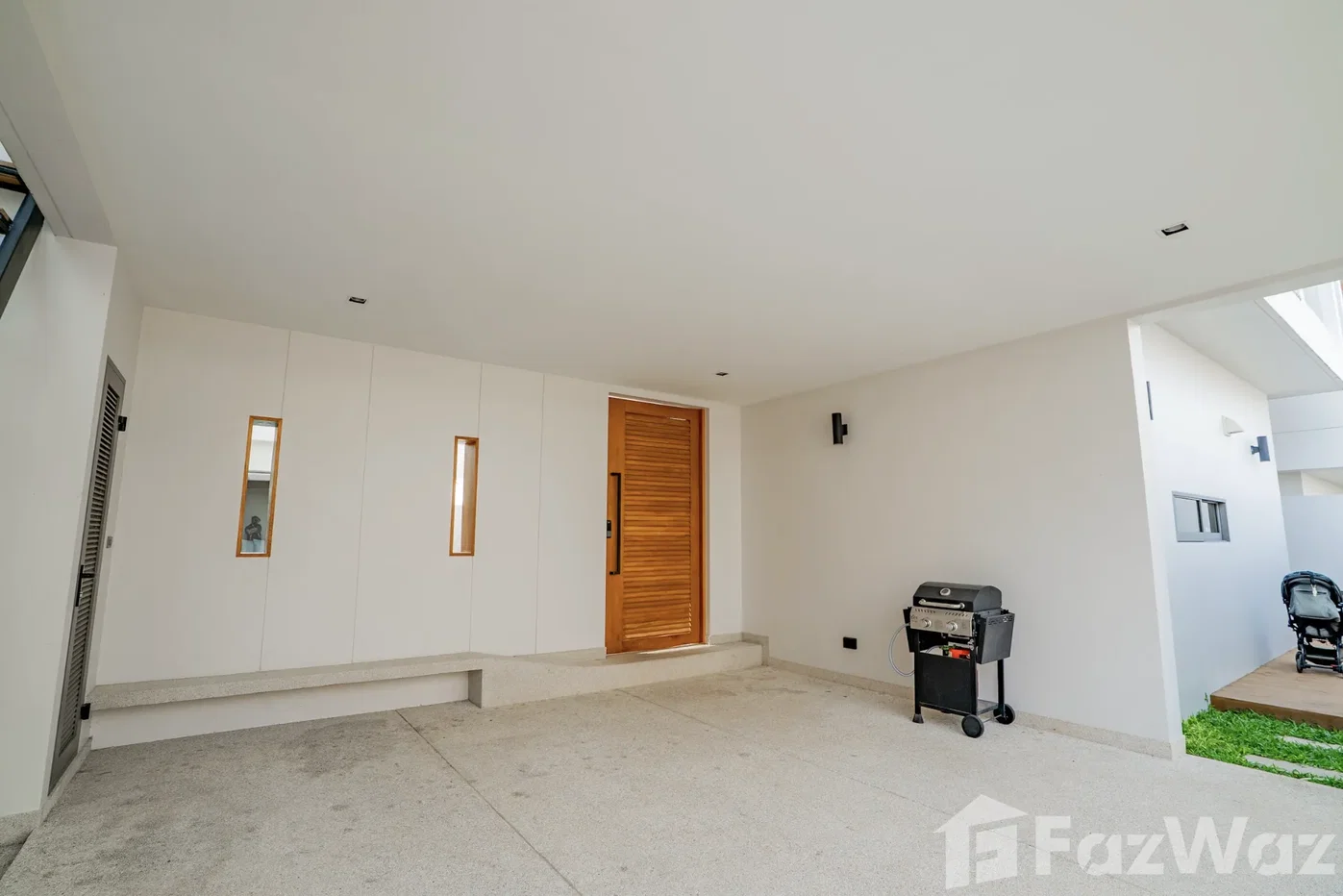 picture 5 Bedroom Pool Villa for Sale 6076718 - 2/35