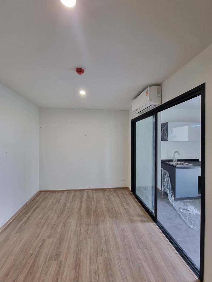 picture Pet Friendly Condo for rent, Arlo LaSalle 17 Sukhumvit 105 , 11,000 THB 1 Bed  30 Sqm  - 2/26