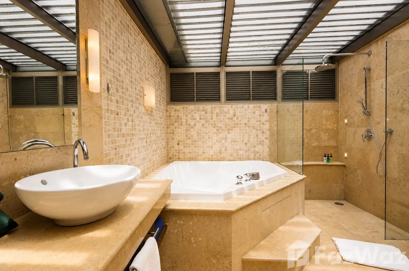 picture Prime Located Indochine Unit 6612062 - 8/9