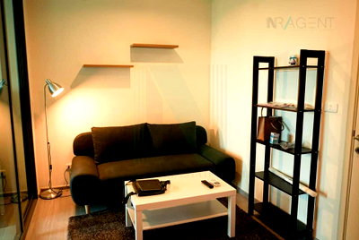 Condos for rent : For Rent Condo ASPIRE SATHORN - RATCHAPRUEK Building 1, Floor 8,1 bed room, Room size 32.00 sqm