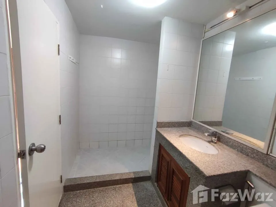 picture 2 Bedroons For Sale with long term tenant in yenakart 6588135 - 6/28