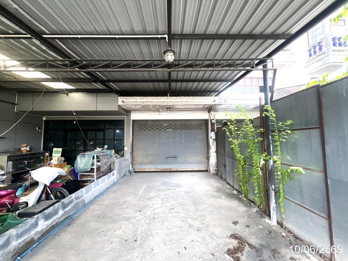 picture SHOP HOUSE 22 Sq.w. Muang Suphanburi Suphanburi for 2.7M - 28/32