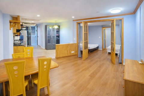 รูปภาพ รับคนไทยก่อน สาทร11 2นอน คอนโดให้เช่า Happy Land Sathorn Suite BTS เซนต์หลุยส์ 499ม. ชั้น10 64 ตร.ม.