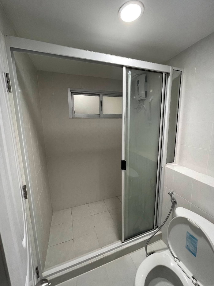 รูป 🏢 คอนโดวัน เย็นอากาศ | 1 ห้องนอน | 1 ห้องน้ำ | 51 ตร.ม. | 15,000 บาท/เดือน
✨ ห้องใหญ่เพิ่งรีโนเวทใหม่ บรรยากาศเงียบสงบ เป็นส่วนตัว ใจกลางสาทร - รูปที่ 9/10